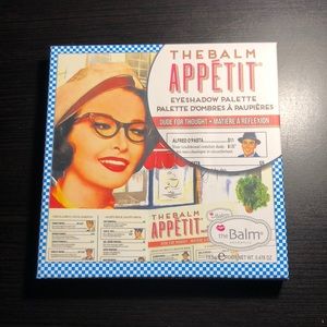 The balm appetit Eyeshadow palette